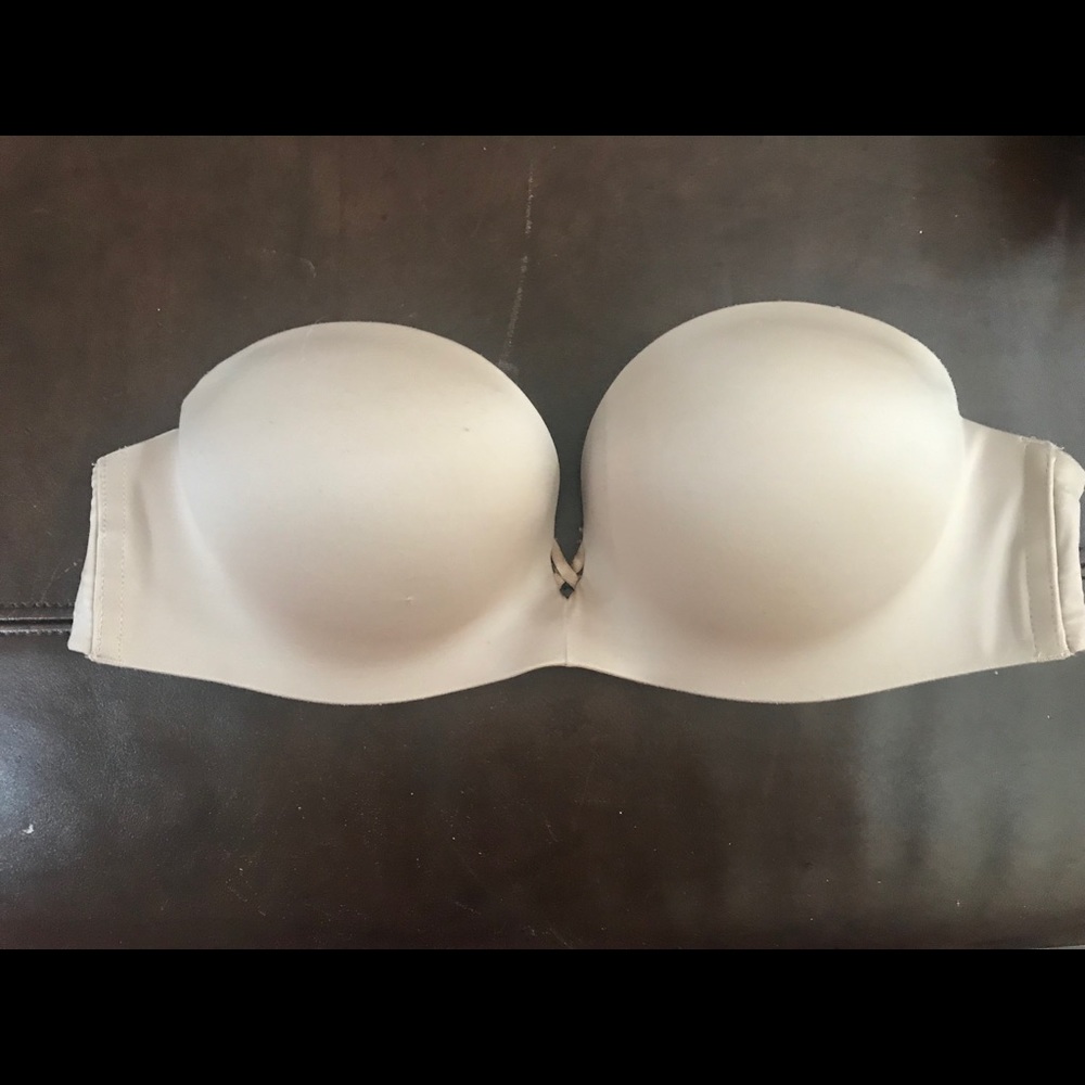 32c strapless nude Victoria’s Secret